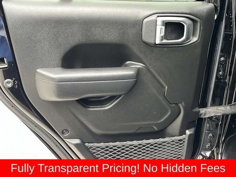 Used 2023 Jeep Wrangler Unlimited Sport AWD/4WD image 17