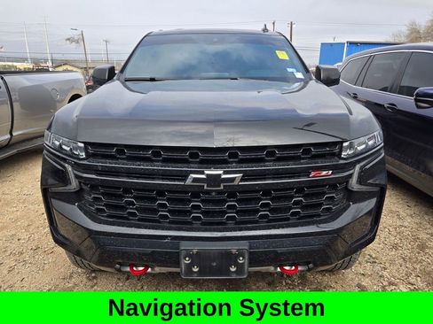 Used 2024 Chevrolet Tahoe Z71 w/ Luxury Package image 2