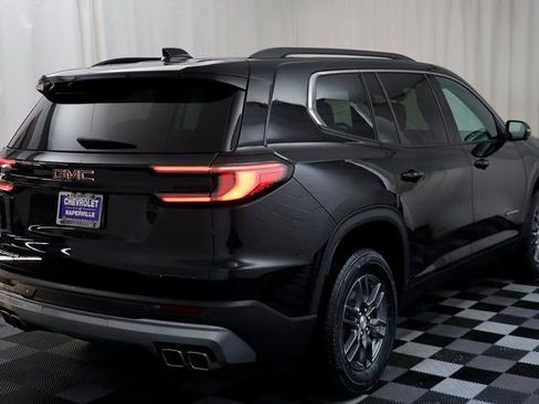 Used 2025 GMC Acadia Elevation image 19