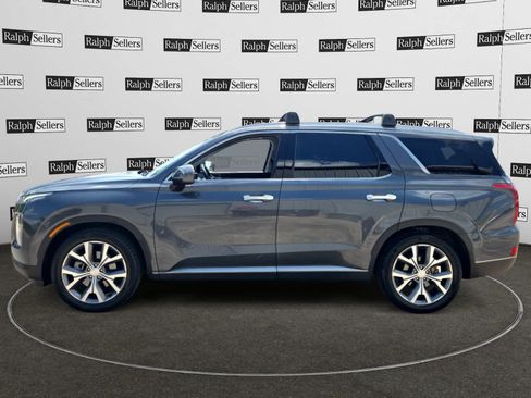 Used 2020 Hyundai Palisade SEL FWD image 3