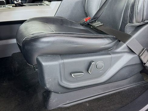 Used 2015 Ford F150 Lariat w/ Equipment Group 501A Mid image 22