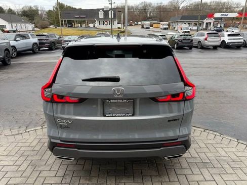 Used 2023 Honda CR-V Sport image 11