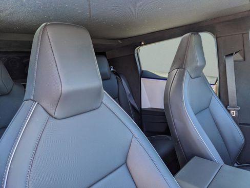 Used 2024 Tesla Cybertruck Cyberbeast image 19