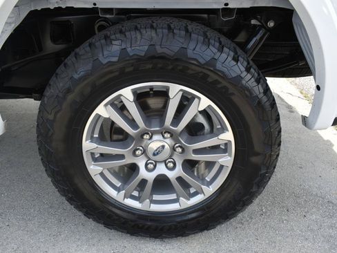 Used 2020 Ford F150 Lariat RWD image 36