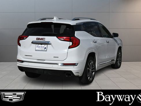 Used 2018 GMC Terrain Denali image 5