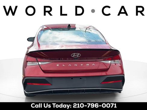 Certified 2025 Hyundai Elantra Sport image 6