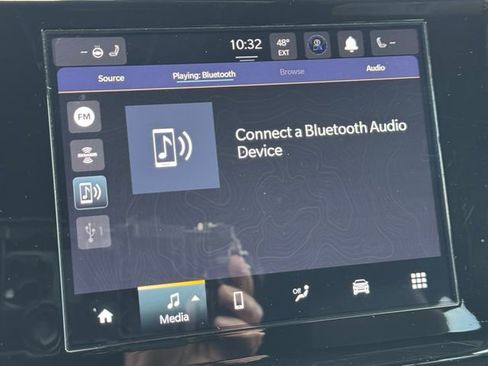 Used 2023 Jeep Grand Cherokee Altitude image 20