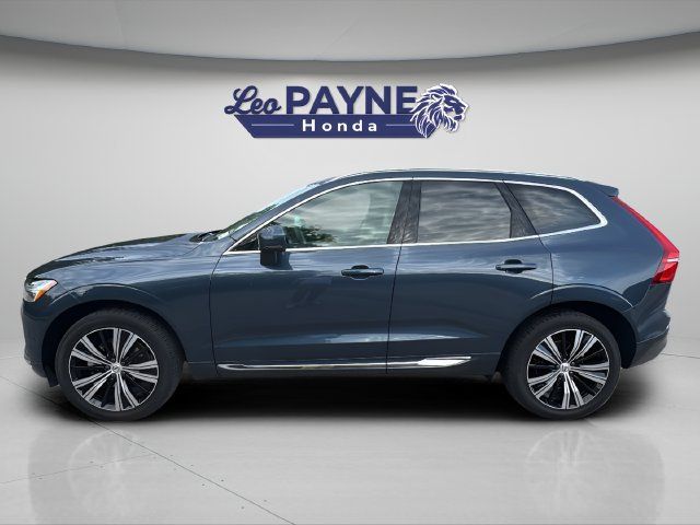 Used 2023 Volvo XC60 B5 Ultimate w/ Climate Package AWD/4WD image 4