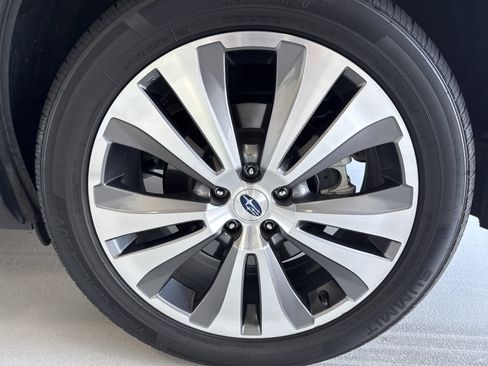 Used 2022 Subaru Ascent Limited w/ Technology Package image 15