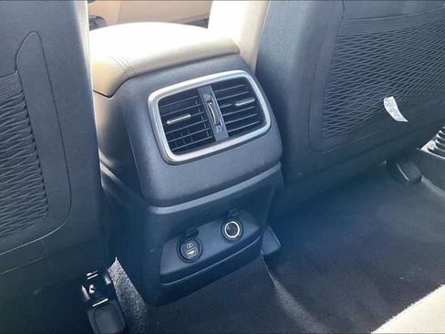 Used 2018 Kia Sorento FWD image 10