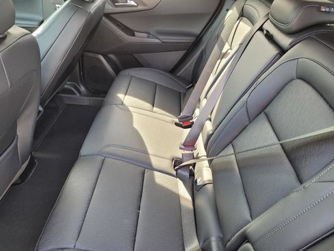 New 2026 Chevrolet Equinox LT w/ Convenience Package II FWD image 10