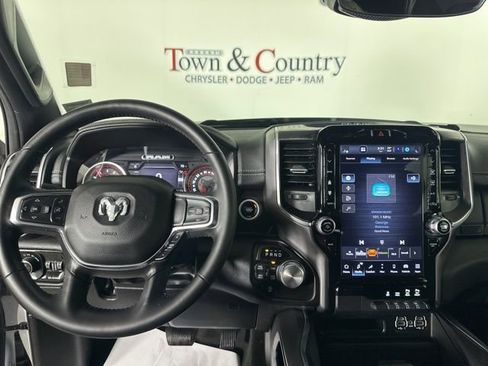 Used 2024 RAM 1500 Laramie image 10
