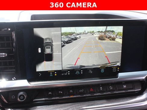 Used 2022 Chevrolet Silverado 1500 LTZ AWD/4WD image 22