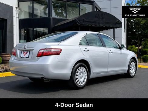 Used 2007 Toyota Camry LE FWD image 5