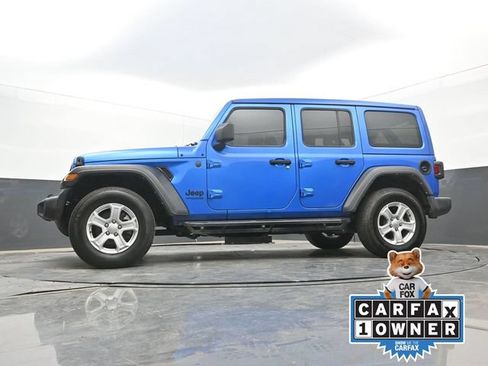 Used 2022 Jeep Wrangler Unlimited Sport w/ Sun And Sound Package AWD/4WD image 57