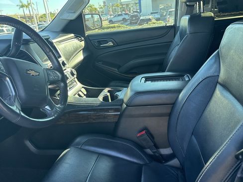 Used 2017 Chevrolet Tahoe LT w/ Luxury Package image 7