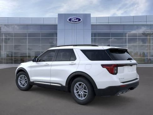 New 2025 Ford Explorer Active w/ Active Comfort Package RWD image 4