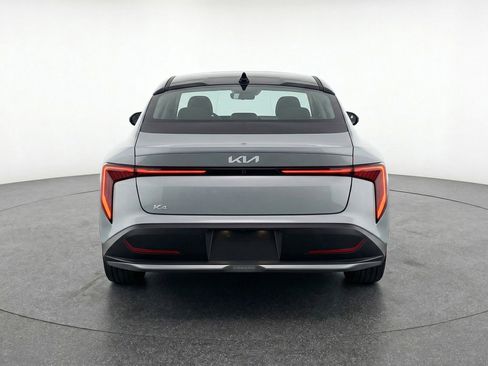 Used 2025 Kia K4 FWD image 7