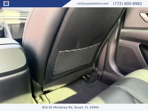 Used 2023 Hyundai Elantra Limited FWD image 49