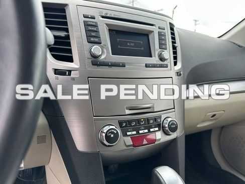 Used 2014 Subaru Outback 2.5i Premium w/ Moonroof Package image 16