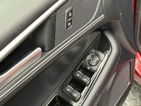 Certified 2020 Ford Edge SEL w/ Convenience Package FWD image 10