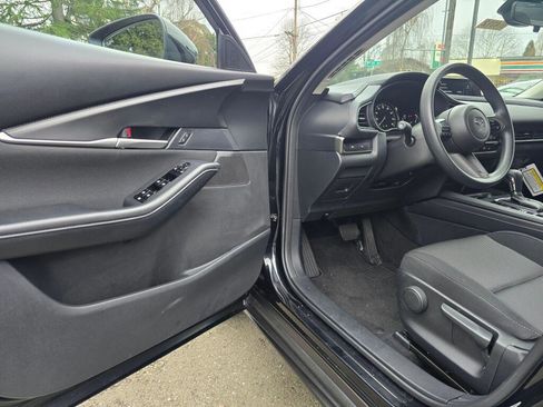 Certified 2025 MAZDA CX-30 AWD 2.5 S image 21