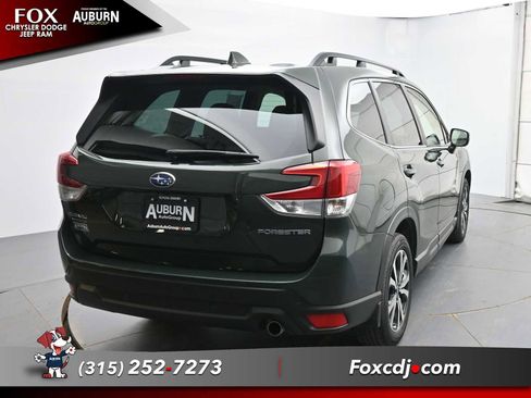 Used 2023 Subaru Forester Limited image 4