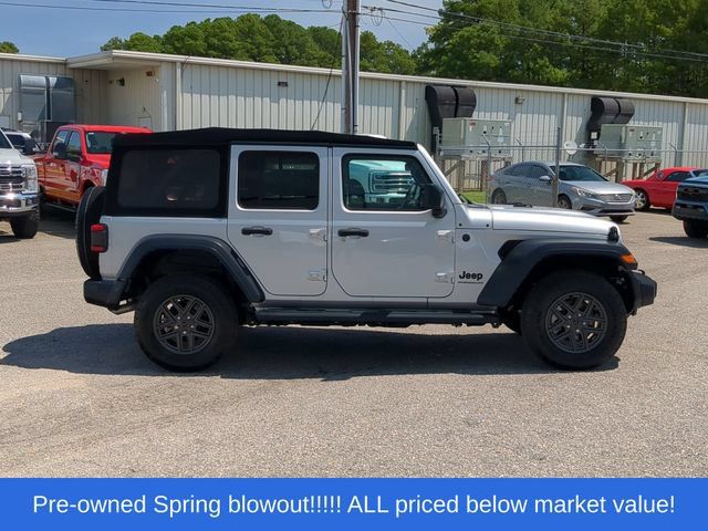Used 2024 Jeep Wrangler Unlimited Sport AWD/4WD image 14