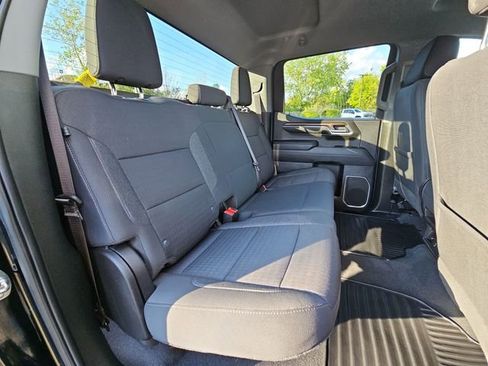 Used 2024 Chevrolet Silverado 1500 LT AWD/4WD image 27