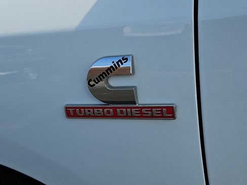 Used 2023 RAM 2500 Laramie AWD/4WD image 15