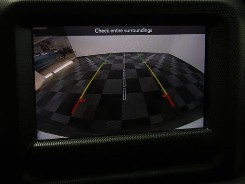 Used 2018 Jeep Wrangler Unlimited Sahara image 10