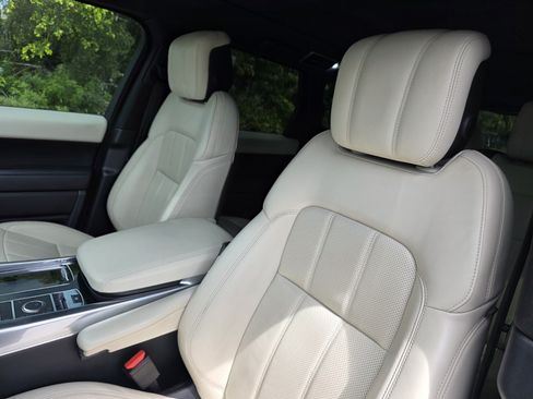 Certified 2022 Land Rover Range Rover Sport HSE Silver Edition AWD/4WD image 12