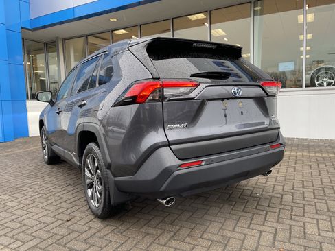 Used 2024 Toyota RAV4 XLE Premium image 3