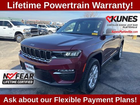 Used 2024 Jeep Grand Cherokee Limited AWD/4WD image 9