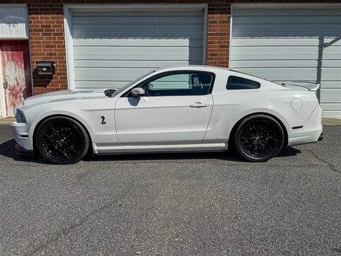 Used 2013 Ford Mustang Shelby GT500 image 20