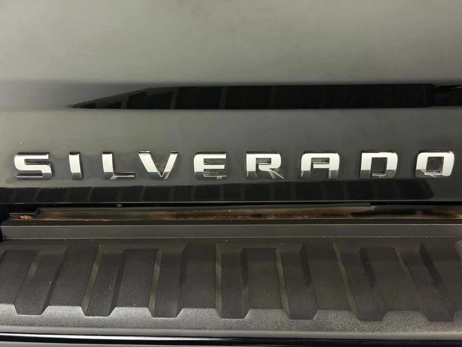 Used 2017 Chevrolet Silverado 1500 LT w/ Texas Edition AWD/4WD image 10