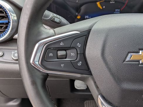 Used 2024 Chevrolet Trax LT w/ Driver Confidence Package image 25