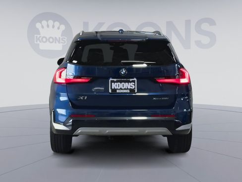 Used 2023 BMW X1 xDrive28i w/ Premium Package AWD/4WD image 10