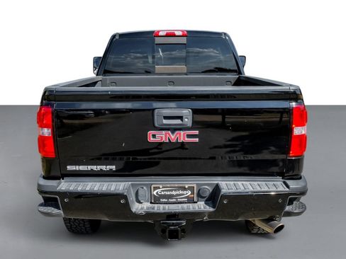 Used 2017 GMC Sierra 2500 SLT w/ All Terrain HD Package AWD/4WD image 57