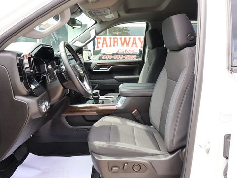 Used 2025 GMC Sierra 1500 Elevation w/ Preferred Package AWD/4WD image 15