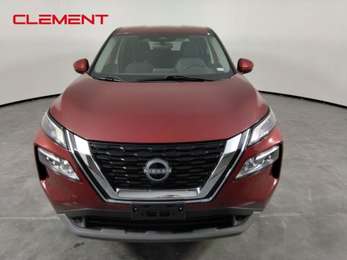 Used 2023 Nissan Rogue SV image 7