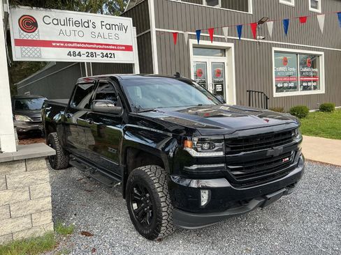 Used 2018 Chevrolet Silverado 1500 LTZ Z71 w/ LTZ Plus Package AWD/4WD image 2