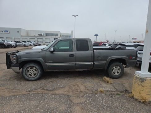 Used 2002 Chevrolet Silverado 1500 LT w/ Off-Road Pkg image 2