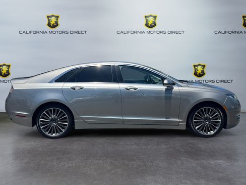 Used 2016 Lincoln MKZ w/ Equipment Group 300A Reserve FWD image 6
