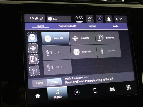 New 2025 Jeep Grand Cherokee Altitude image 33