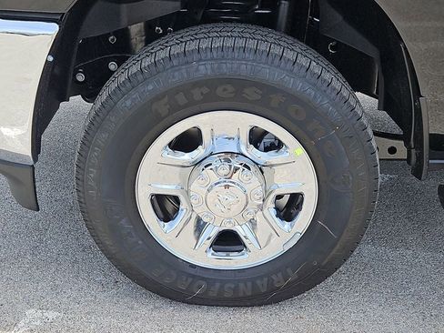 New 2026 RAM 2500 Tradesman AWD/4WD image 13