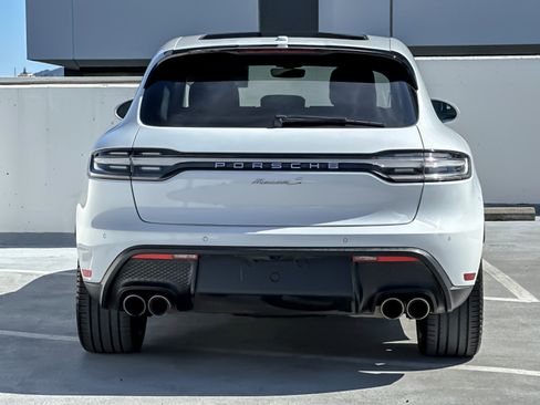 Used 2023 Porsche Macan S AWD/4WD image 7