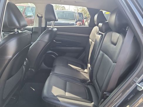 Used 2022 Hyundai Tucson SEL w/ Convenience + Premium Package image 11