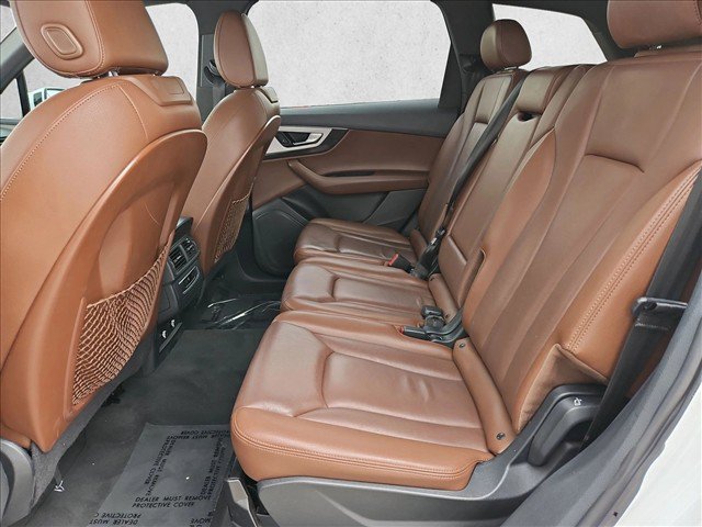 Used 2019 Audi Q7 2.0T Premium w/ Convenience Package AWD/4WD image 24