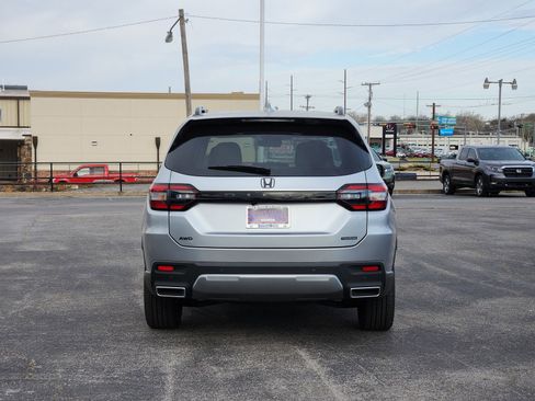 New 2026 Honda Pilot image 8